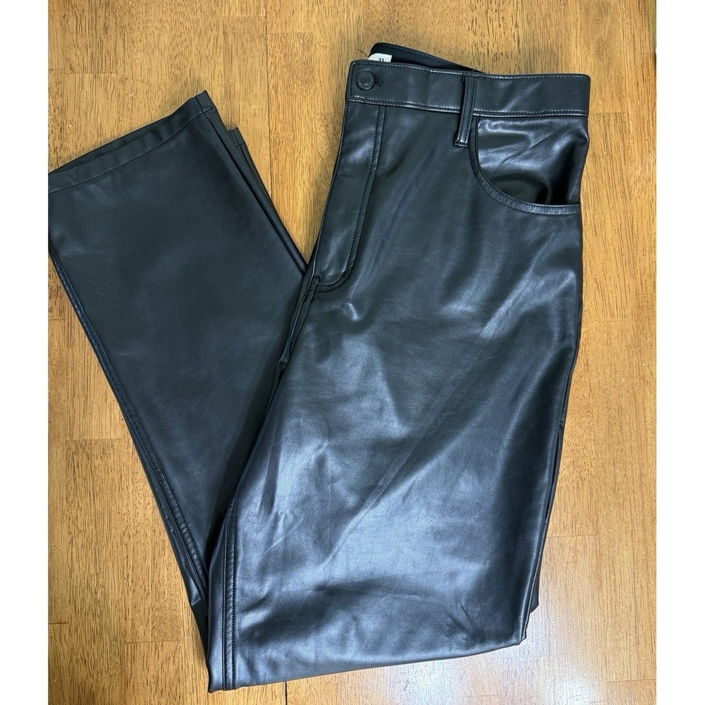 Abercrombie & Fitch The 90s Straight Ultra High Rise Pants Size 16 Vegan Leather